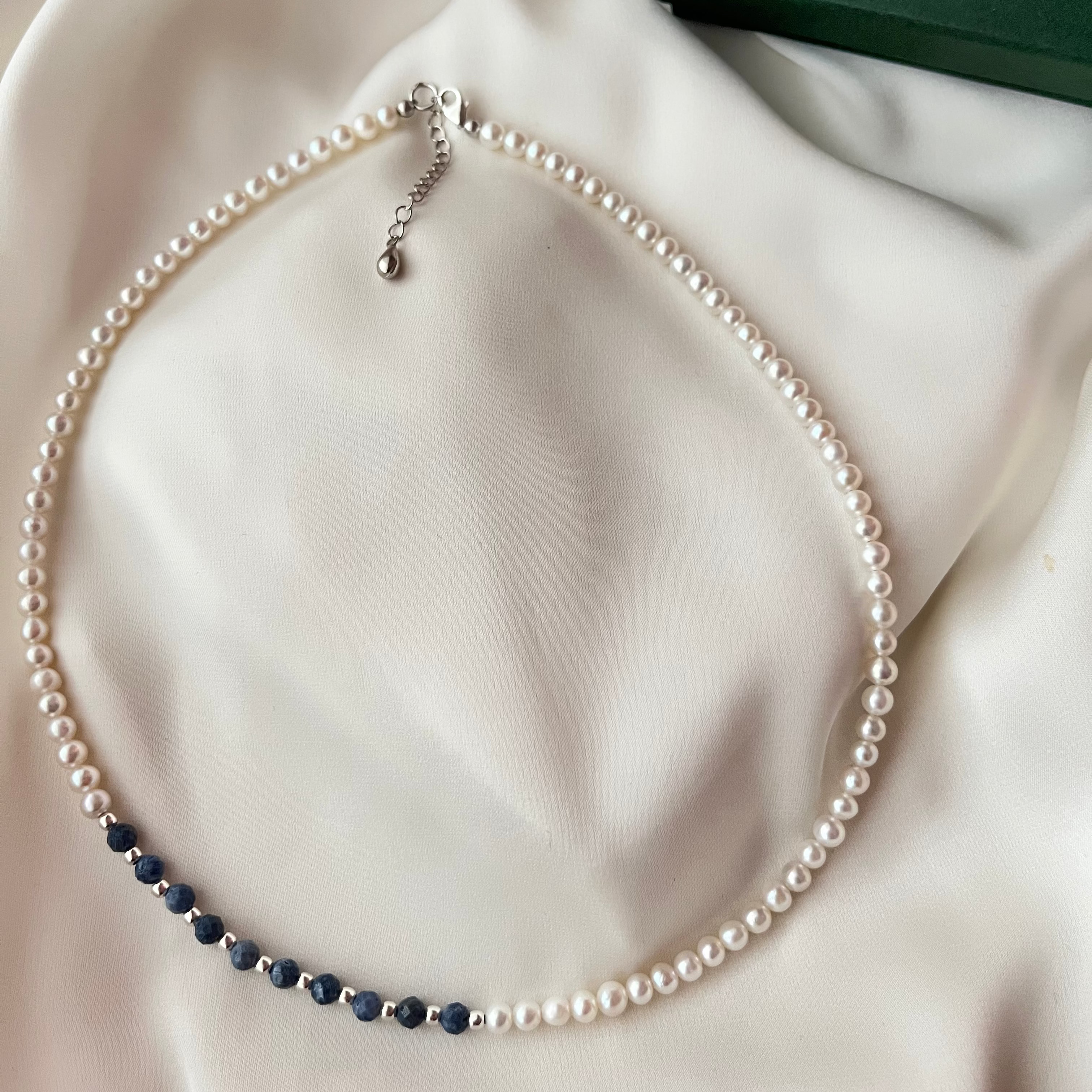 Colier Aria - perle de cultură și coral